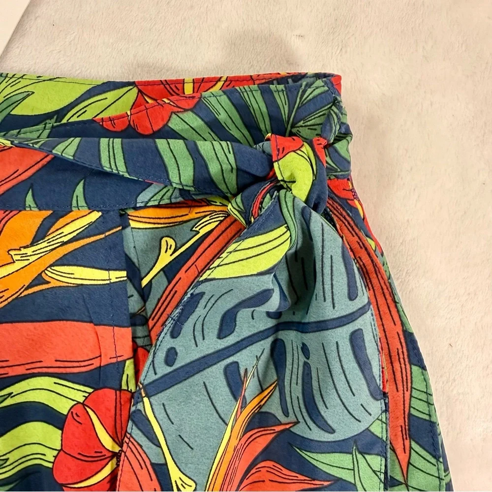 NEW Molly Bracken Green Navy Floral Faux Wrap Skirt Womans Size Small NWT‎